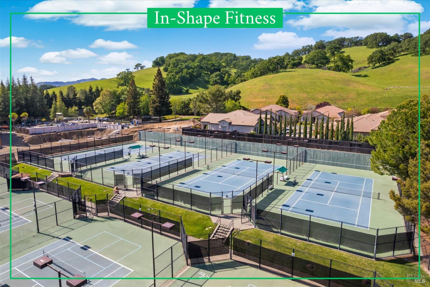 Detail Gallery Image 60 of 66 For 3327 Colonial Ct, Fairfield,  CA 94534 - 4 Beds | 3 Baths