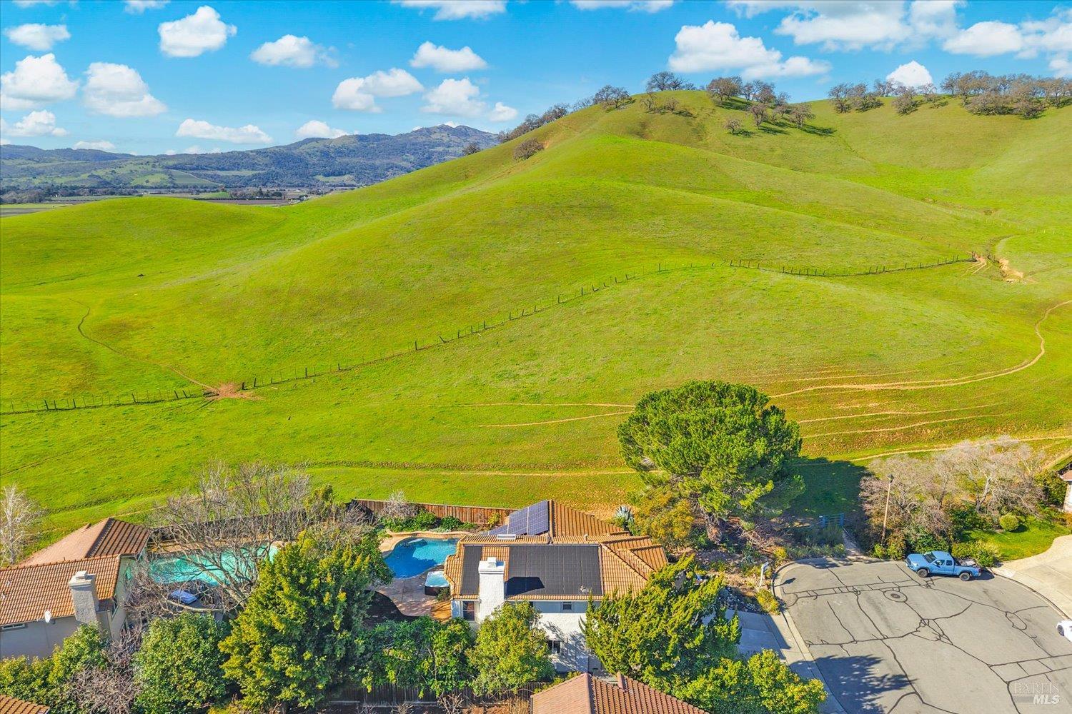 Detail Gallery Image 63 of 66 For 3327 Colonial Ct, Fairfield,  CA 94534 - 4 Beds | 3 Baths