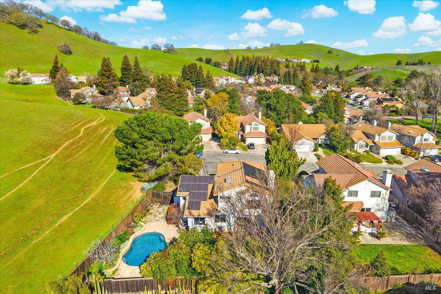 Detail Gallery Image 42 of 66 For 3327 Colonial Ct, Fairfield,  CA 94534 - 4 Beds | 3 Baths