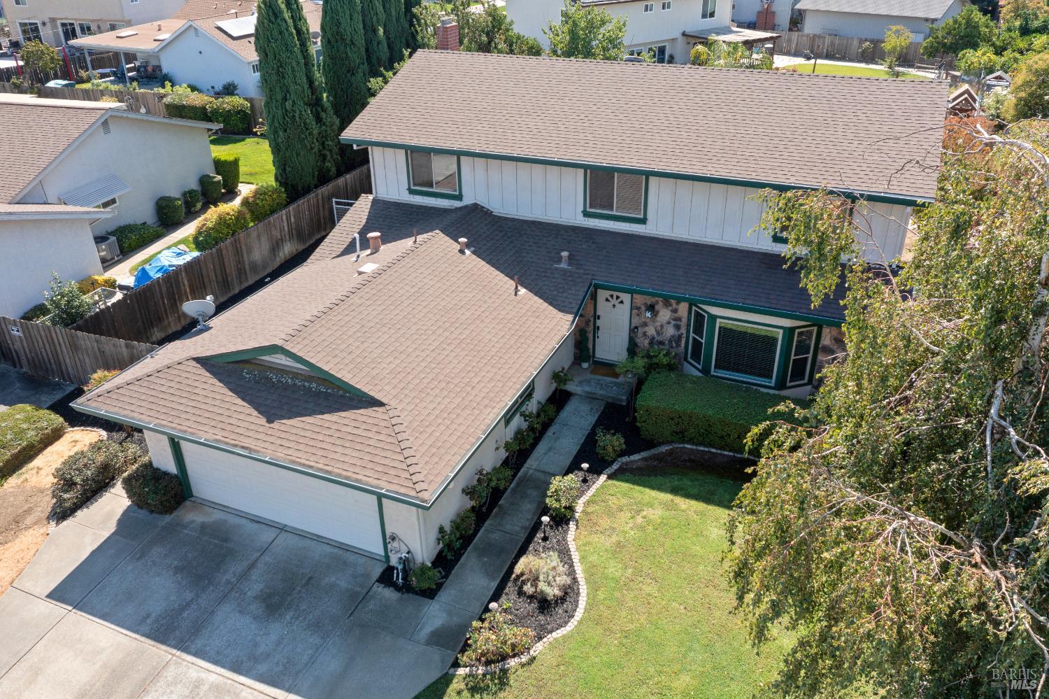 Detail Gallery Image 8 of 47 For 3451 Nantucket Dr, Fairfield,  CA 94534 - 4 Beds | 2/1 Baths