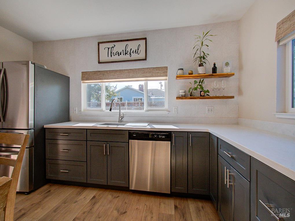 Detail Gallery Image 11 of 26 For 1002 Cedar St, Fort Bragg,  CA 95437 - 2 Beds | 2 Baths