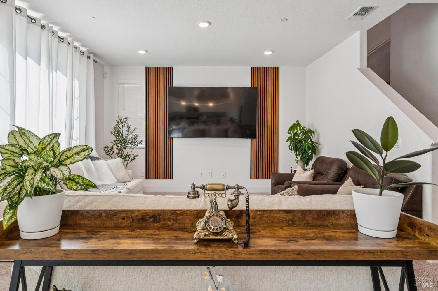 Detail Gallery Image 7 of 35 For 2915 Shaver St, Fairfield,  CA 94533 - 5 Beds | 3 Baths