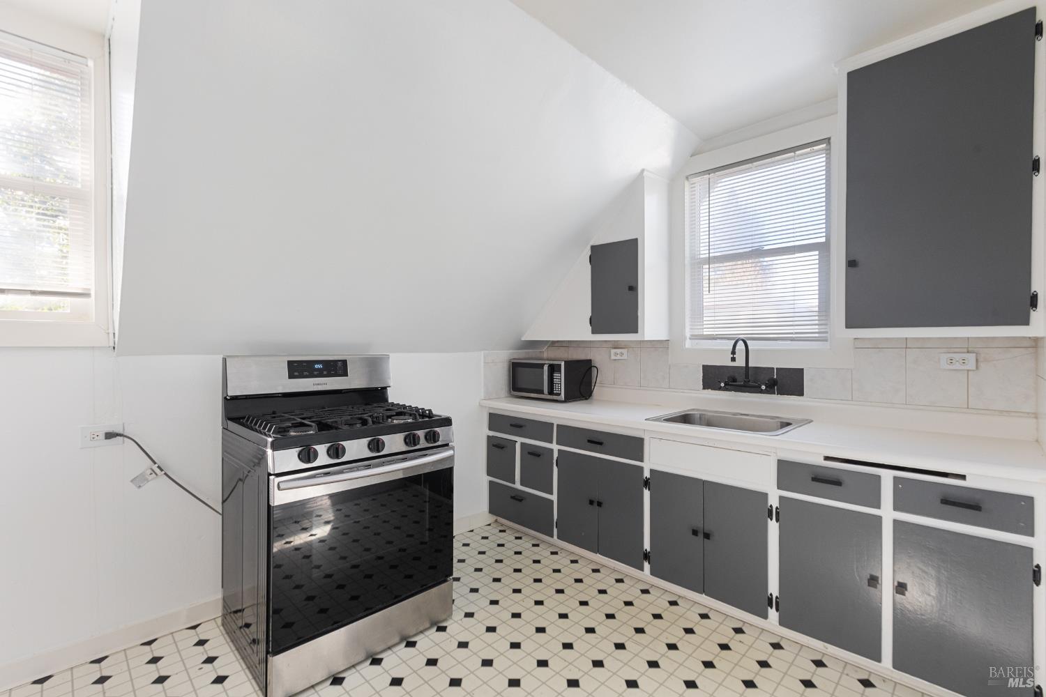 Detail Gallery Image 68 of 90 For 730 Lewis Rd, Santa Rosa,  CA 95404 - 3 Beds | 2 Baths