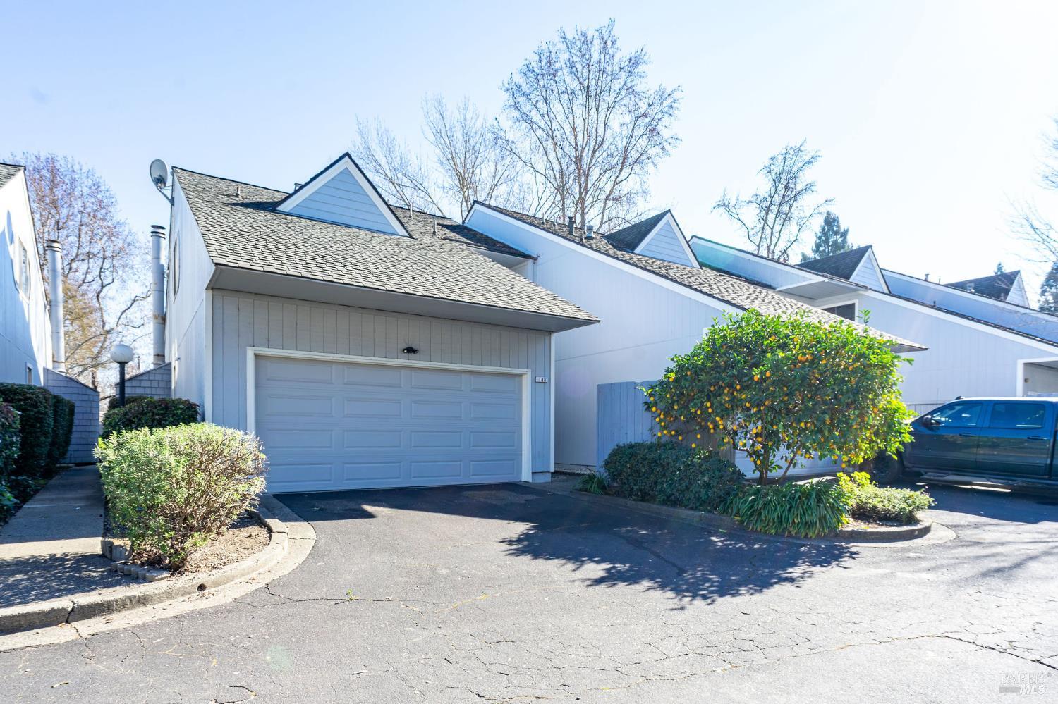 Detail Gallery Image 2 of 34 For 2791 Mcbride Ln #148,  Santa Rosa,  CA 95403 - 2 Beds | 1/1 Baths