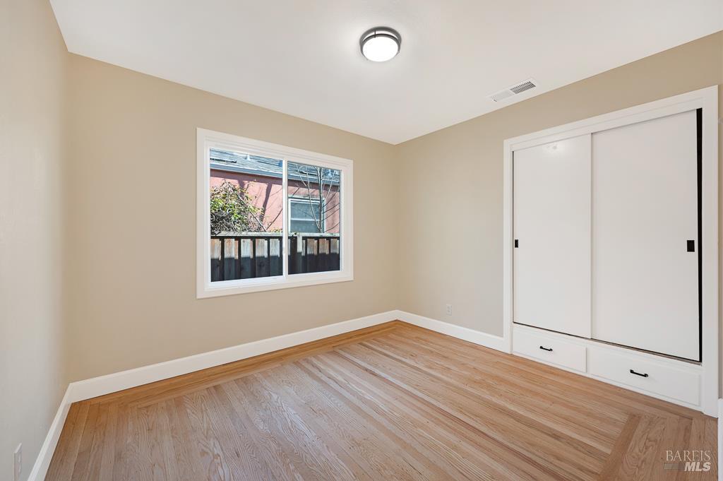 Detail Gallery Image 11 of 28 For 312 Benton St, Santa Rosa,  CA 95401 - 3 Beds | 2 Baths