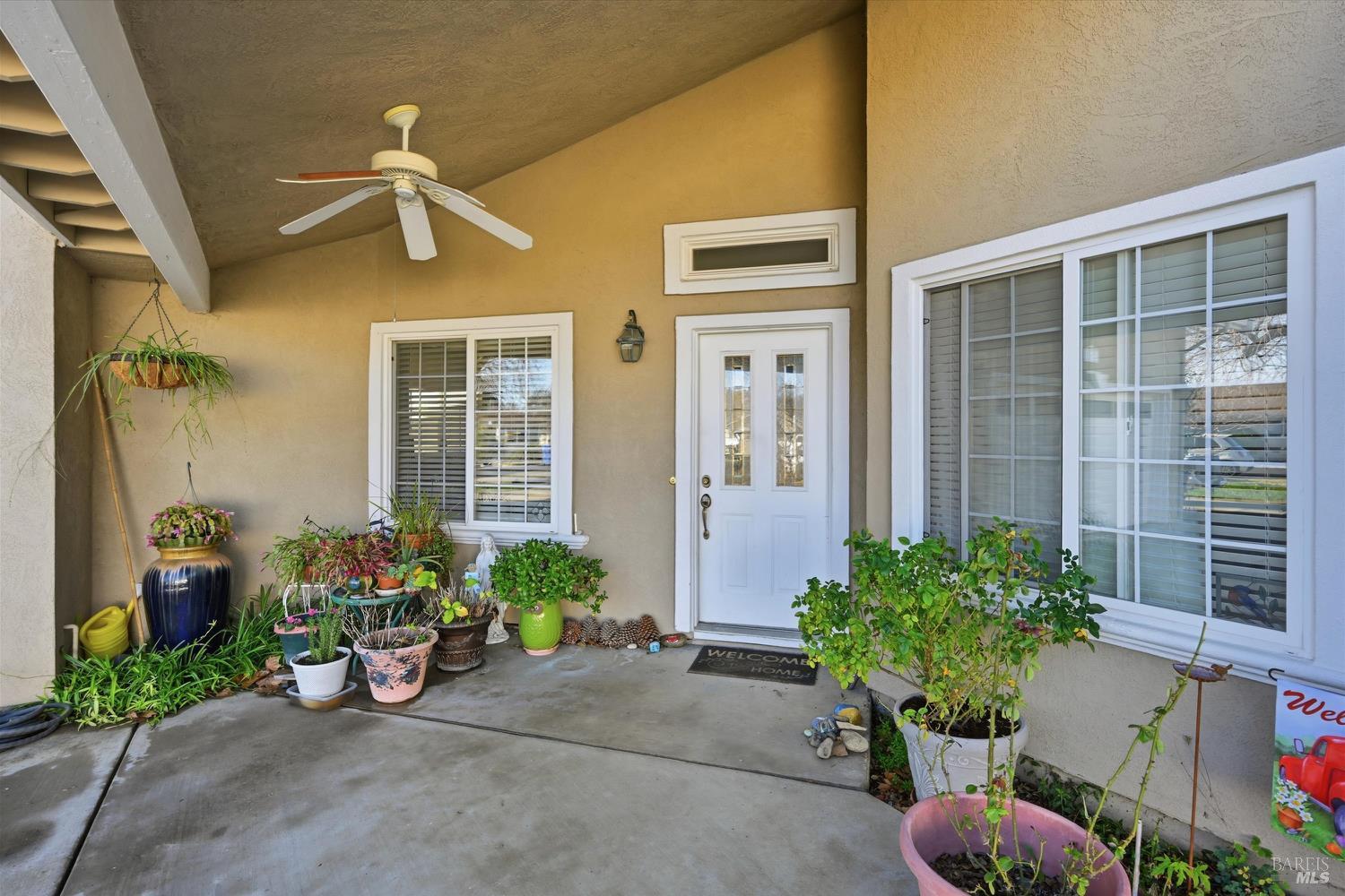 Detail Gallery Image 19 of 27 For 17905 Bunker Rd, Hidden Valley Lake,  CA 95467 - 3 Beds | 2/1 Baths