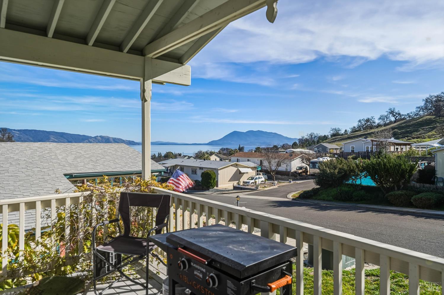 Detail Gallery Image 8 of 43 For 460 Walnut Dr, Lakeport,  CA 95453 - 2 Beds | 2 Baths