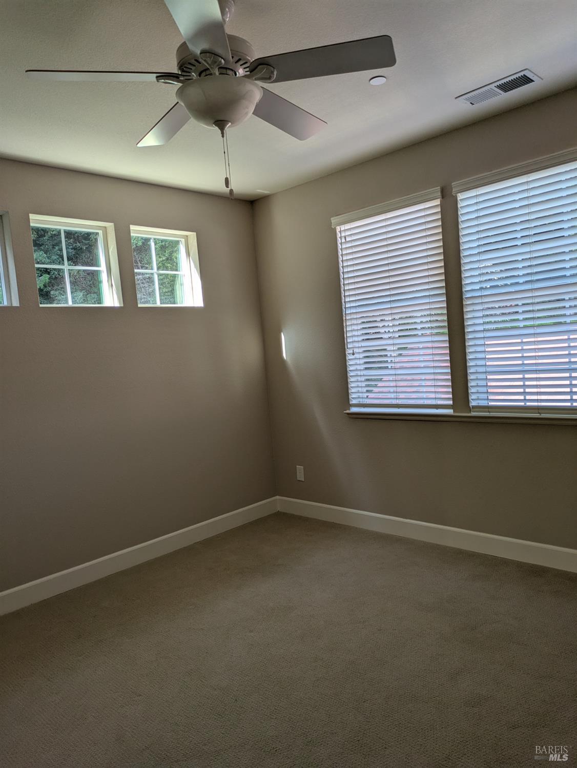 Detail Gallery Image 9 of 23 For 14639 Jomark Ln, Occidental,  CA 95465 - 2 Beds | 2/1 Baths