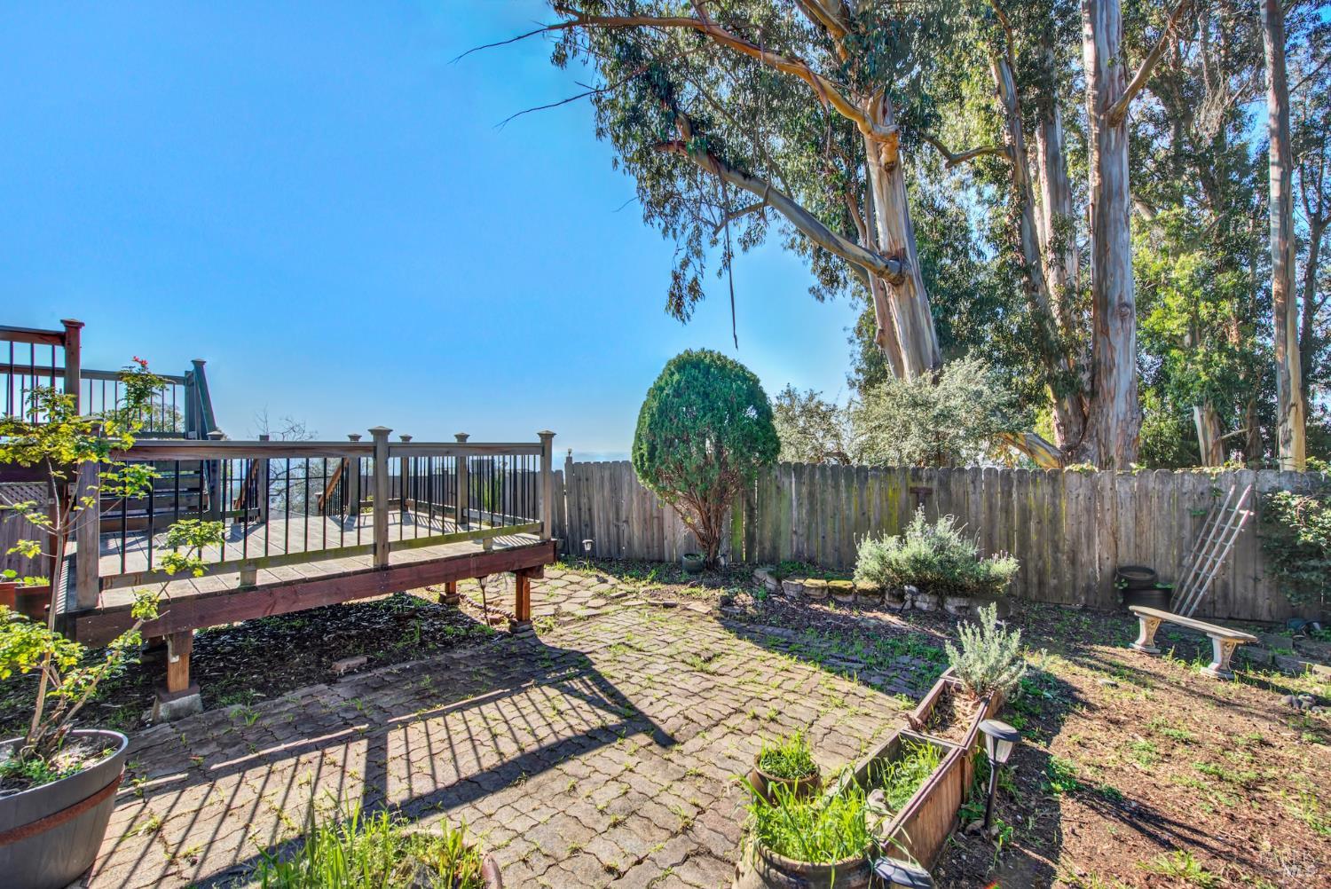 Detail Gallery Image 55 of 65 For 7937 Sunkist Dr, Oakland,  CA 94605 - 4 Beds | 3 Baths