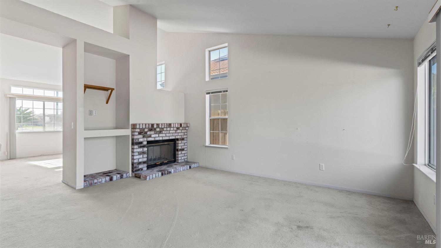 Detail Gallery Image 15 of 37 For 954 Iron Dr, Vacaville,  CA 95687 - 3 Beds | 2 Baths