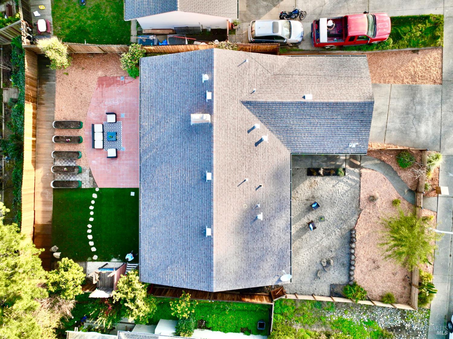 Detail Gallery Image 41 of 51 For 587 Tanbark Ter, San Rafael,  CA 94903 - 3 Beds | 2 Baths