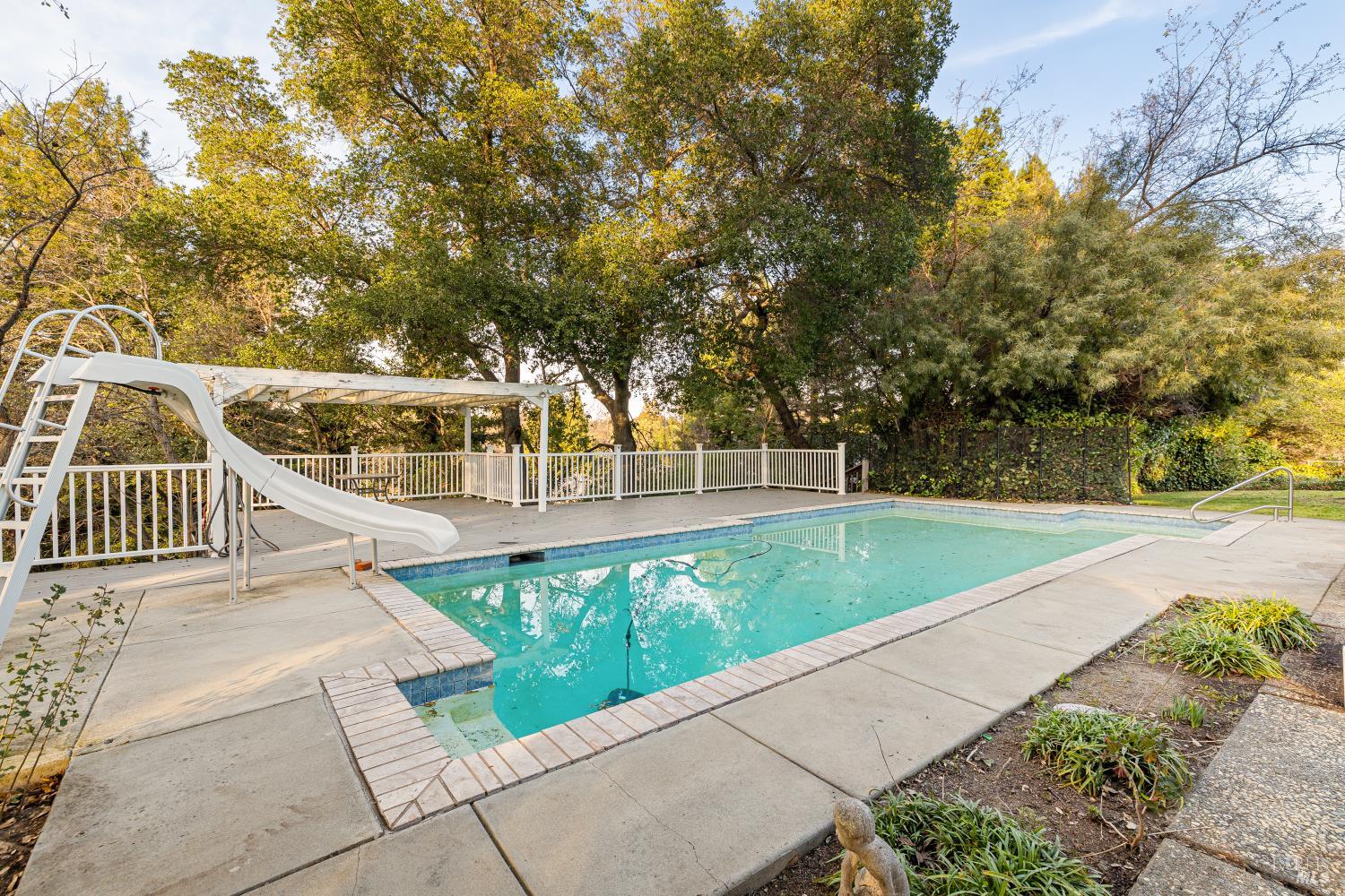 Detail Gallery Image 73 of 90 For 230 Santa Cruz Ct, Vacaville,  CA 95688 - 4 Beds | 3 Baths