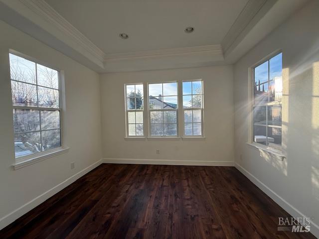 Detail Gallery Image 11 of 17 For 5011 Staghorn Dr, Vallejo,  CA 94591 - 3 Beds | 3 Baths