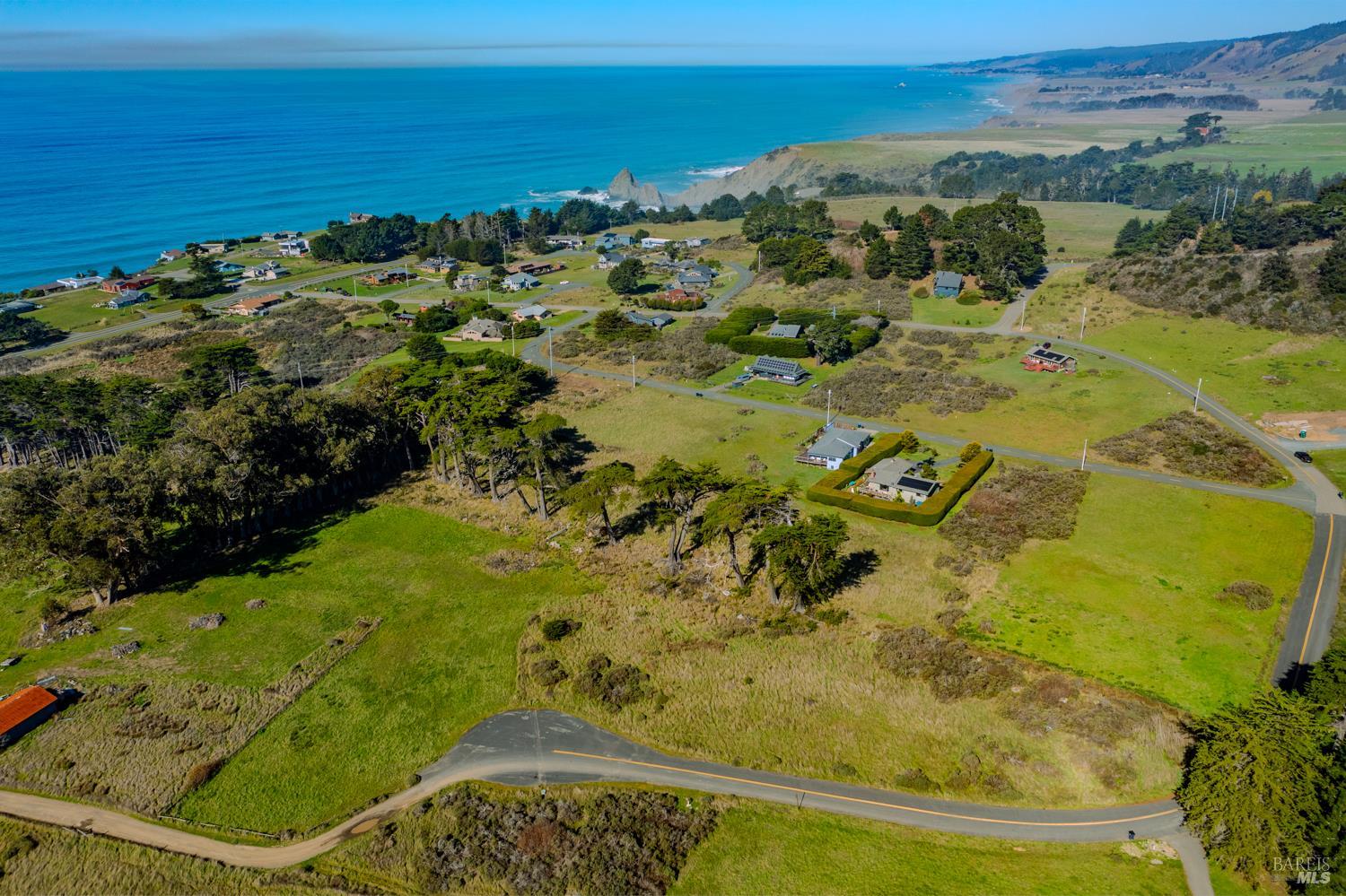 Detail Gallery Image 6 of 14 For 43511 Sea Cypress Dr, Manchester,  CA 95459 - – Beds | – Baths