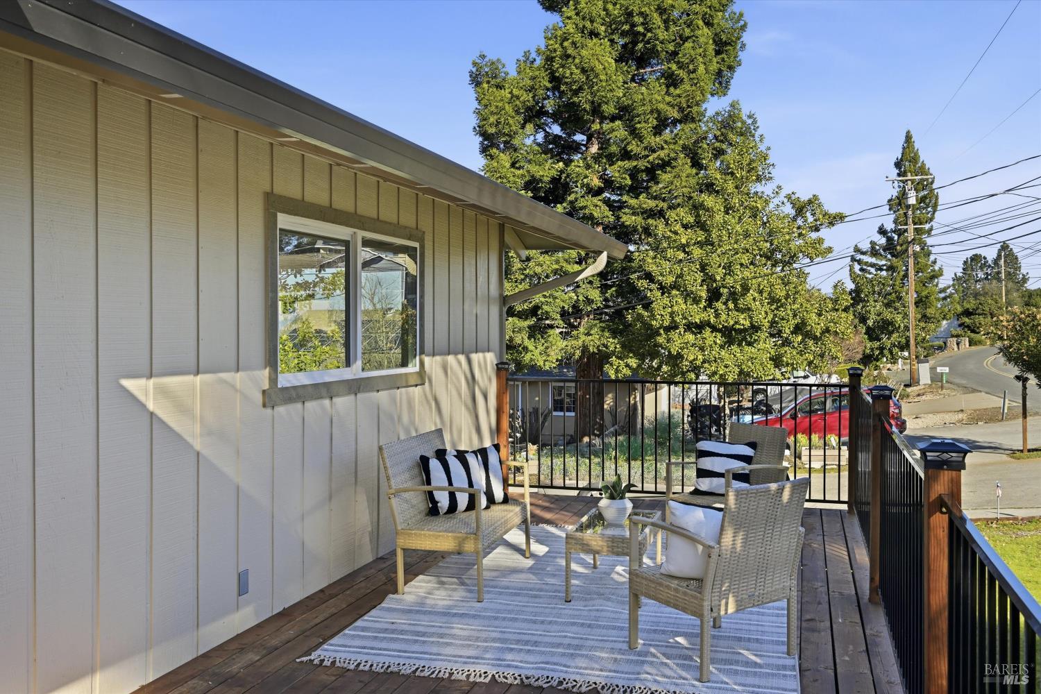 Detail Gallery Image 29 of 43 For 10496 Fairway Pl, Kelseyville,  CA 95451 - 3 Beds | 2 Baths