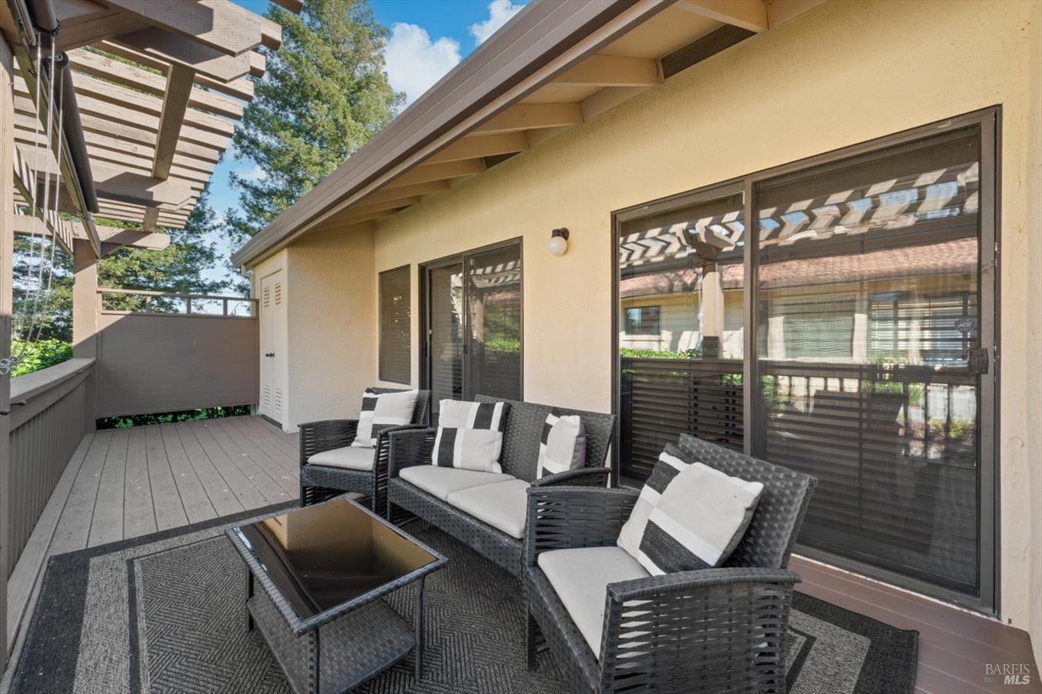Detail Gallery Image 37 of 53 For 69 Fountain Grove Cir, Napa,  CA 94558 - 2 Beds | 2 Baths