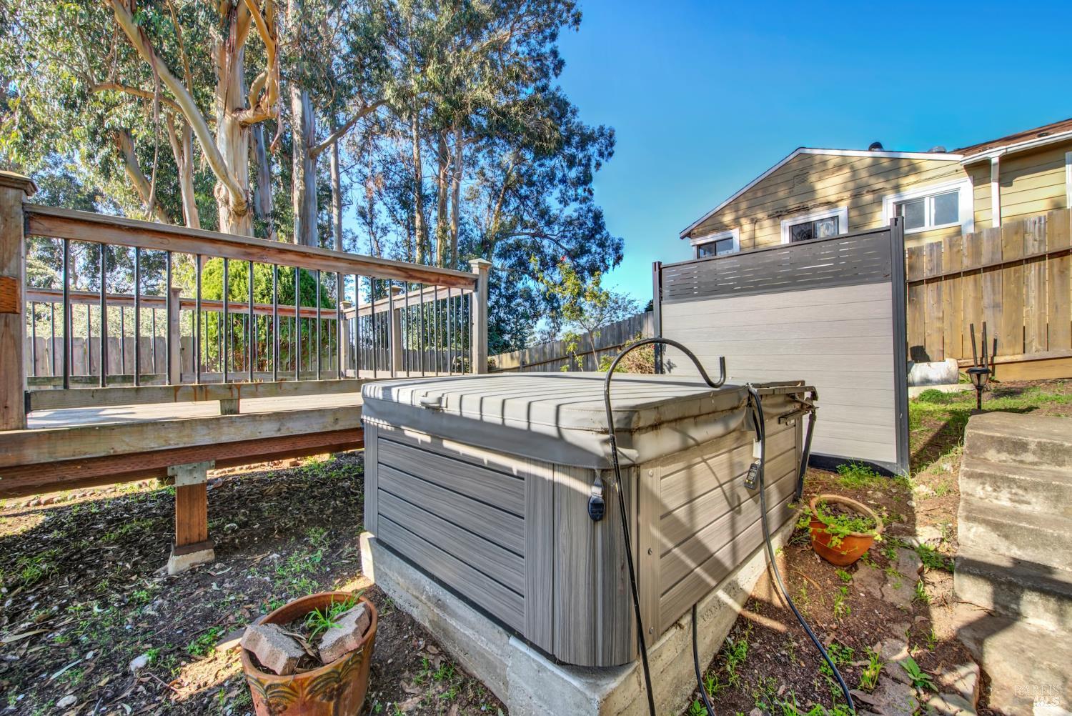 Detail Gallery Image 56 of 65 For 7937 Sunkist Dr, Oakland,  CA 94605 - 4 Beds | 3 Baths