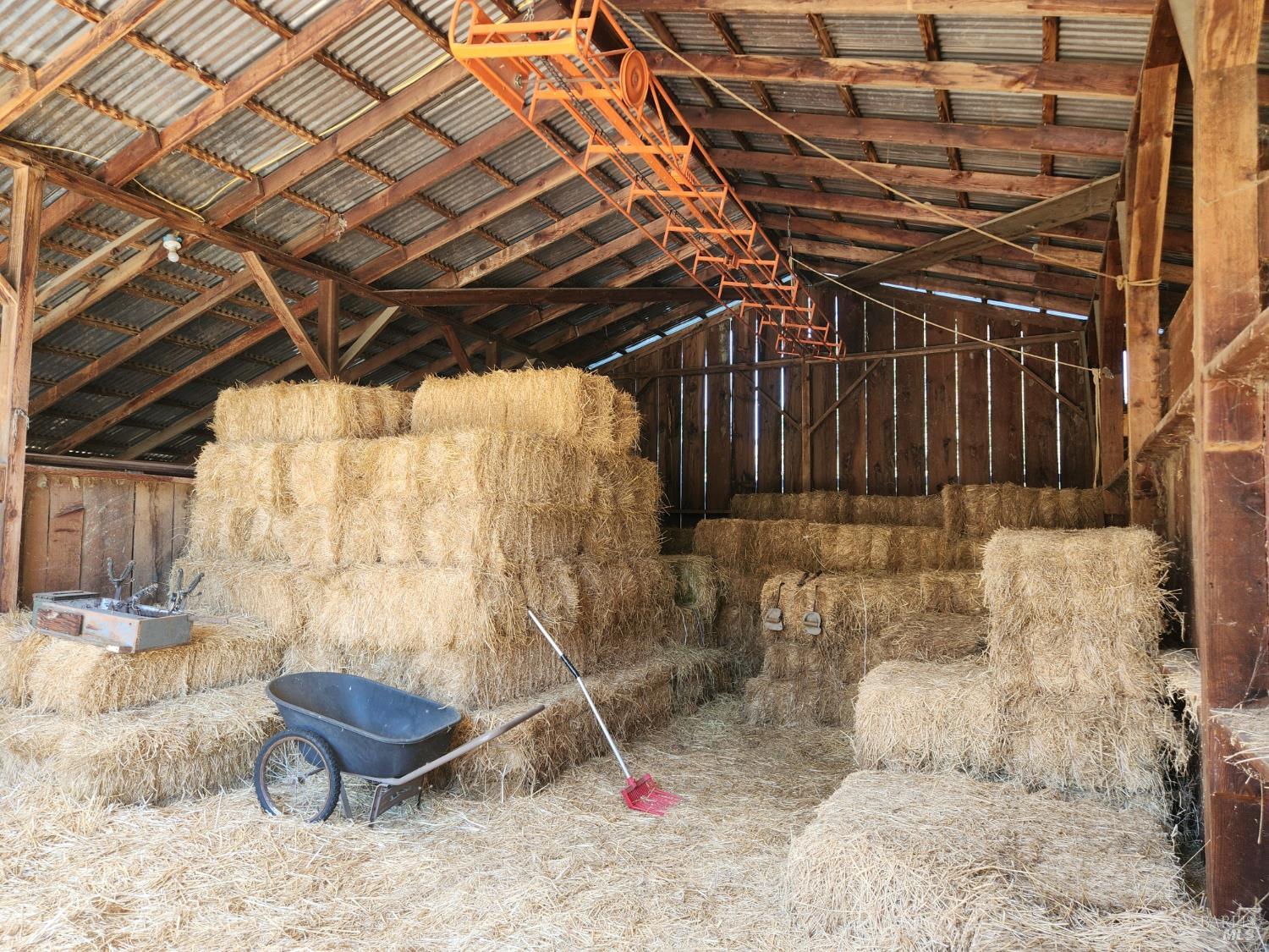 Detail Gallery Image 27 of 64 For 8225 Spyrock Rd, Laytonville,  CA 95454 - 2 Beds | 2 Baths