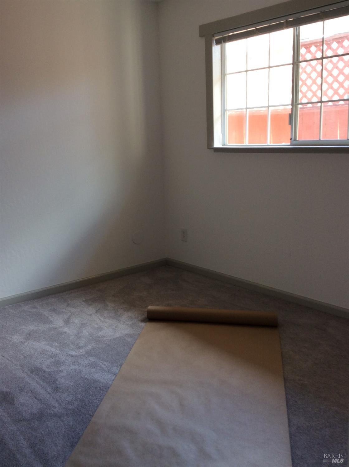 Detail Gallery Image 10 of 20 For 303 Boyce St, Santa Rosa,  CA 95401 - – Beds | – Baths