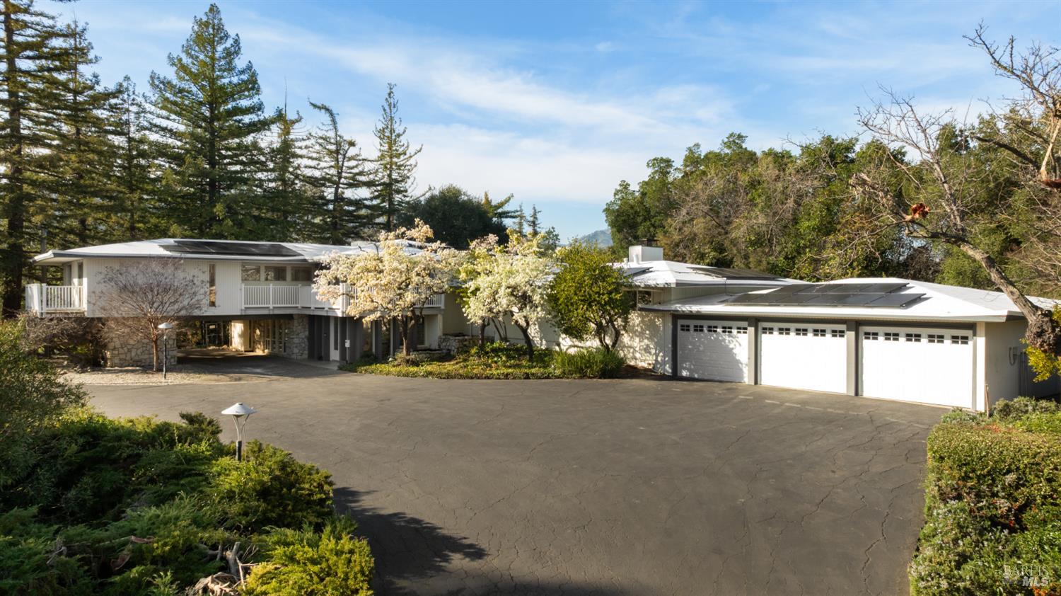 Detail Gallery Image 10 of 90 For 230 Santa Cruz Ct, Vacaville,  CA 95688 - 4 Beds | 3 Baths