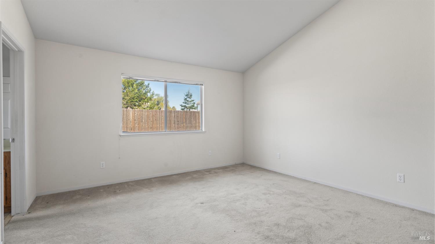Detail Gallery Image 27 of 37 For 954 Iron Dr, Vacaville,  CA 95687 - 3 Beds | 2 Baths