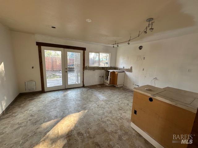 Detail Gallery Image 5 of 20 For 1820 Shelley Dr, Santa Rosa,  CA 95401 - 4 Beds | 2 Baths