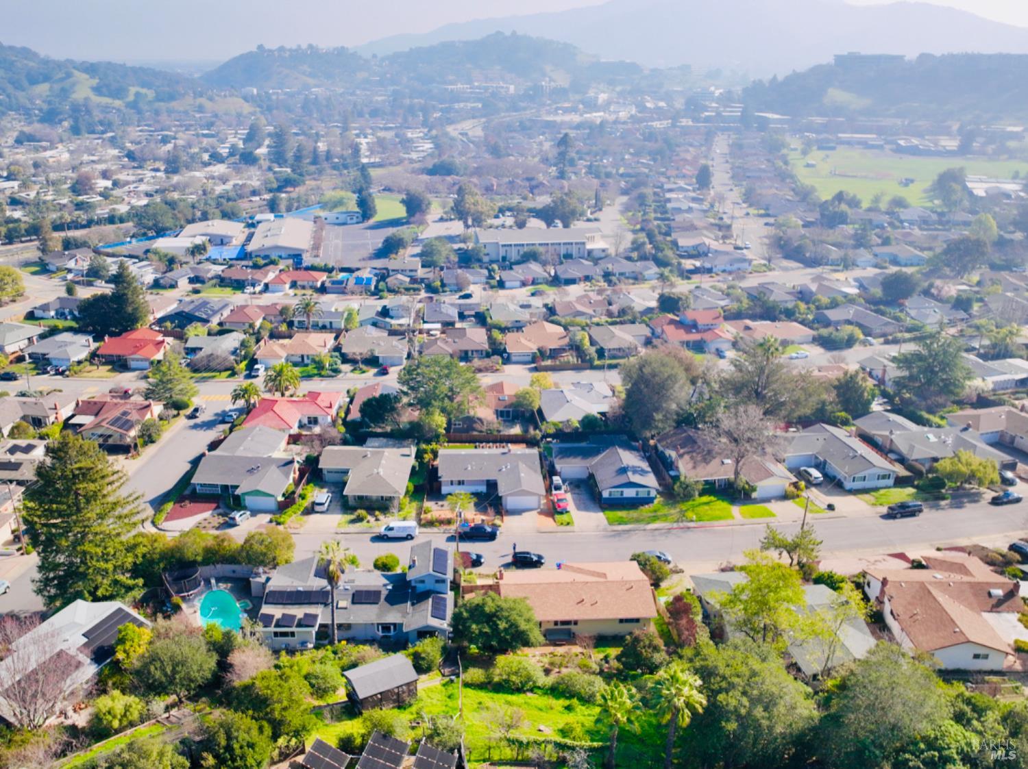 Detail Gallery Image 48 of 51 For 587 Tanbark Ter, San Rafael,  CA 94903 - 3 Beds | 2 Baths