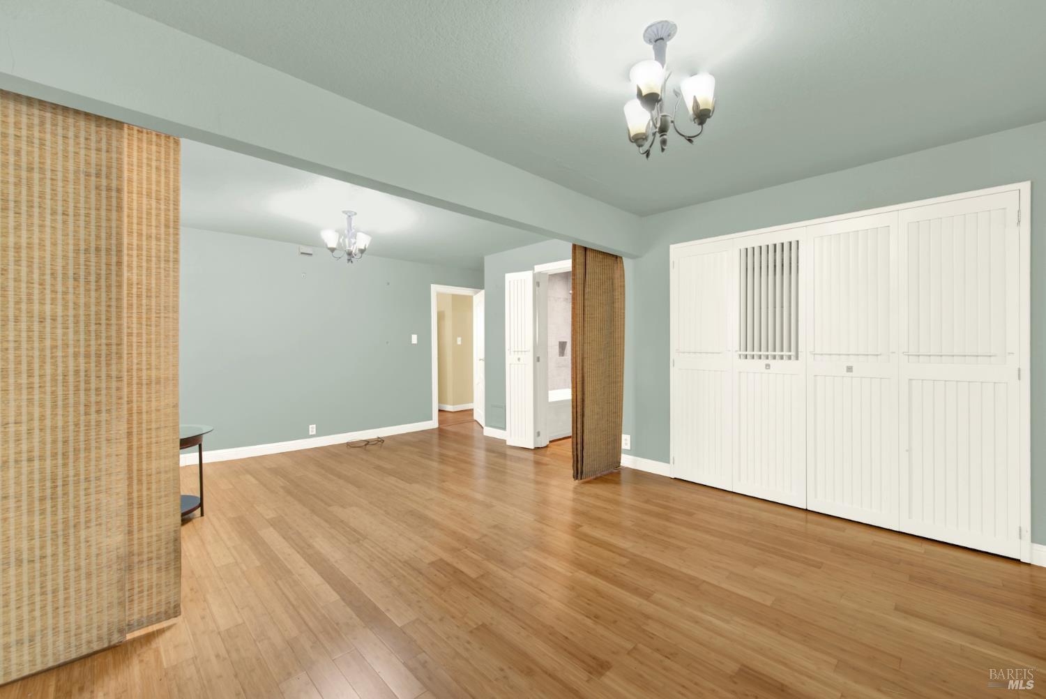 Detail Gallery Image 35 of 65 For 7937 Sunkist Dr, Oakland,  CA 94605 - 4 Beds | 3 Baths