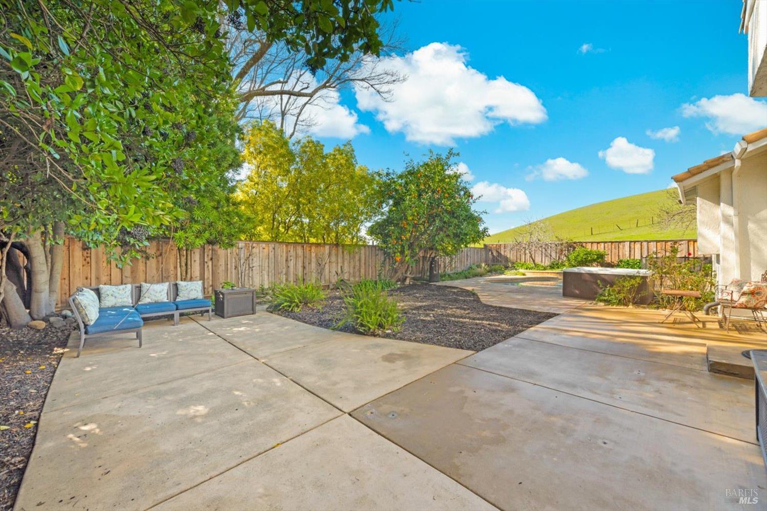 Detail Gallery Image 47 of 66 For 3327 Colonial Ct, Fairfield,  CA 94534 - 4 Beds | 3 Baths