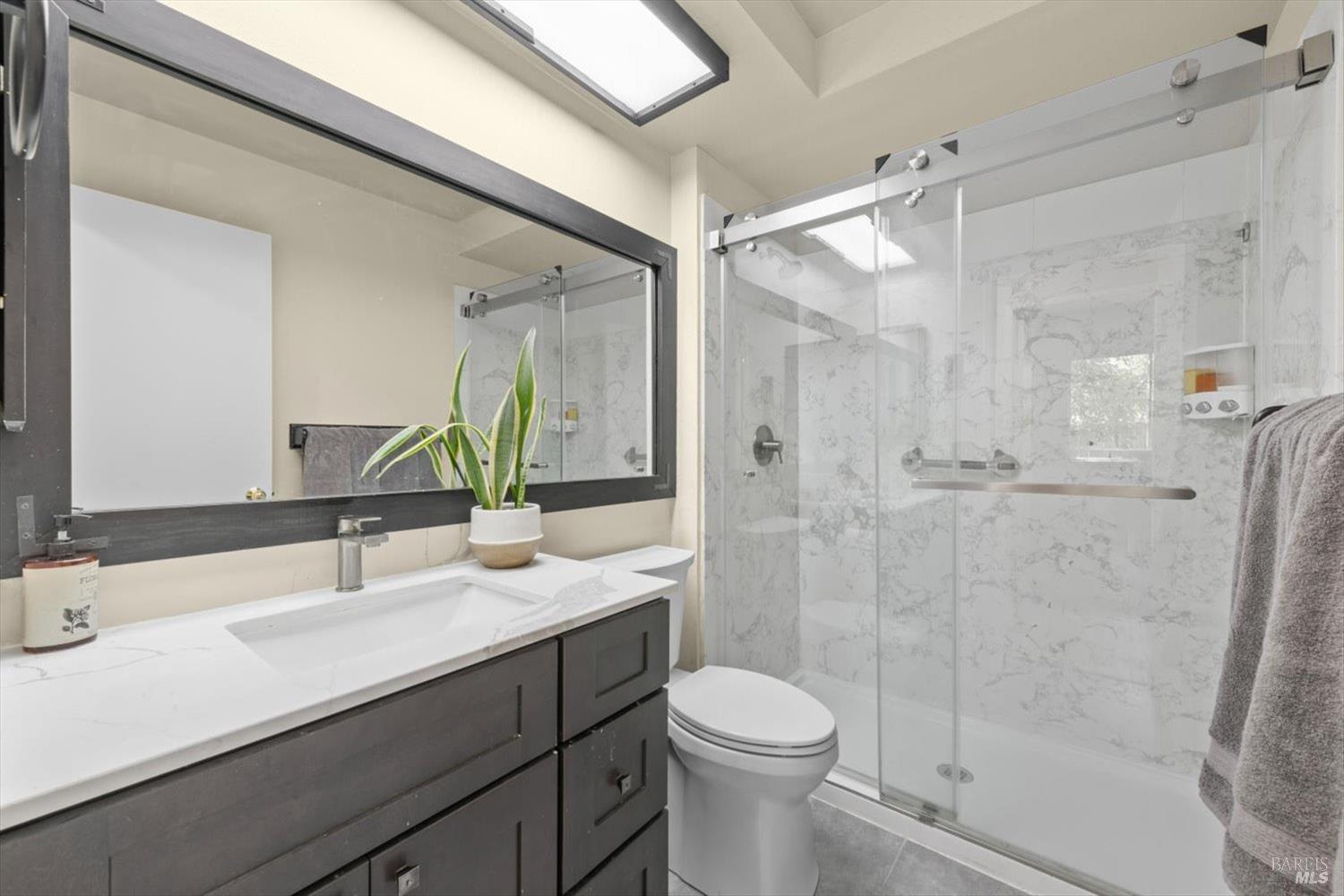 Detail Gallery Image 27 of 66 For 3327 Colonial Ct, Fairfield,  CA 94534 - 4 Beds | 3 Baths