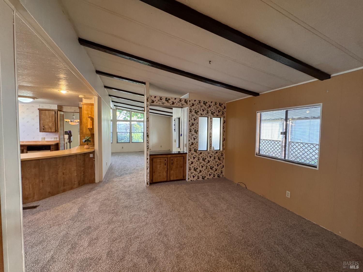 Detail Gallery Image 11 of 35 For 97 Glenoak Ct, Santa Rosa,  CA 95409 - 2 Beds | 2 Baths