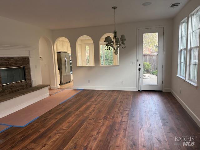 Detail Gallery Image 4 of 17 For 5011 Staghorn Dr, Vallejo,  CA 94591 - 3 Beds | 3 Baths