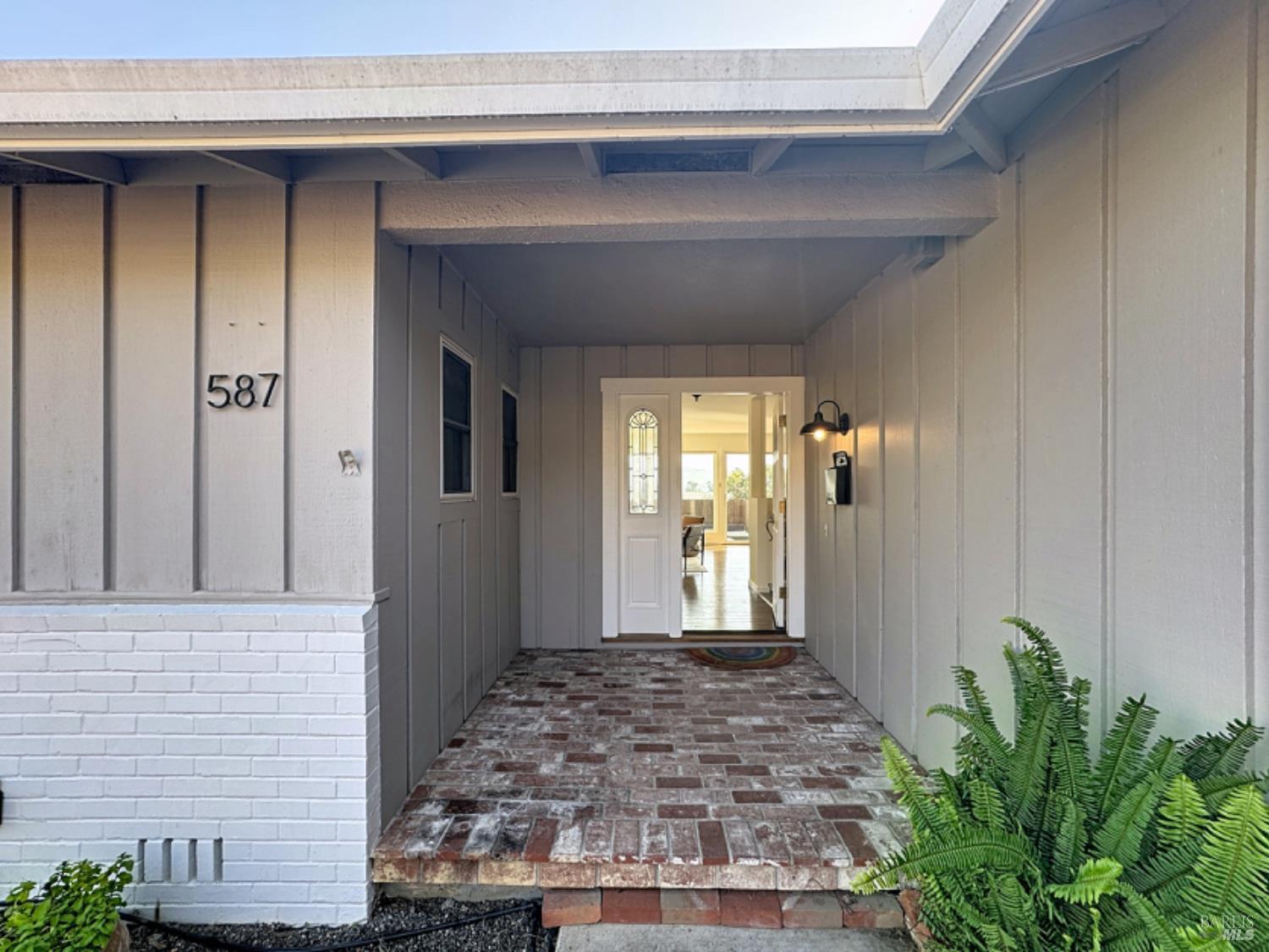 Detail Gallery Image 37 of 51 For 587 Tanbark Ter, San Rafael,  CA 94903 - 3 Beds | 2 Baths