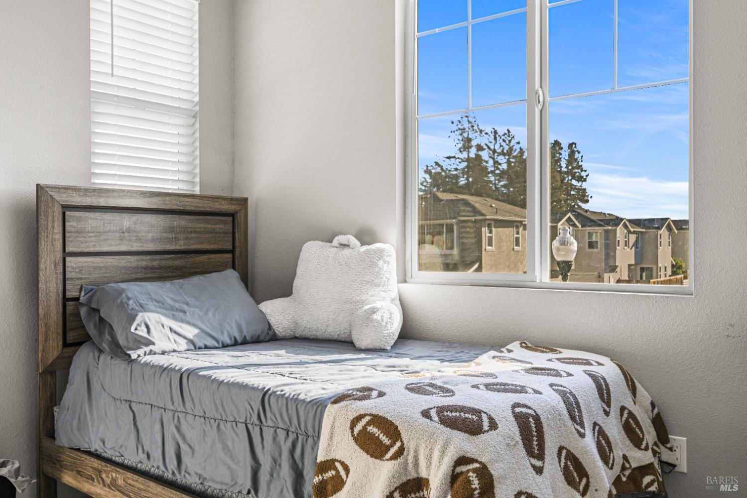 Detail Gallery Image 43 of 57 For 2617 Gable St, Santa Rosa,  CA 95407 - 4 Beds | 3 Baths