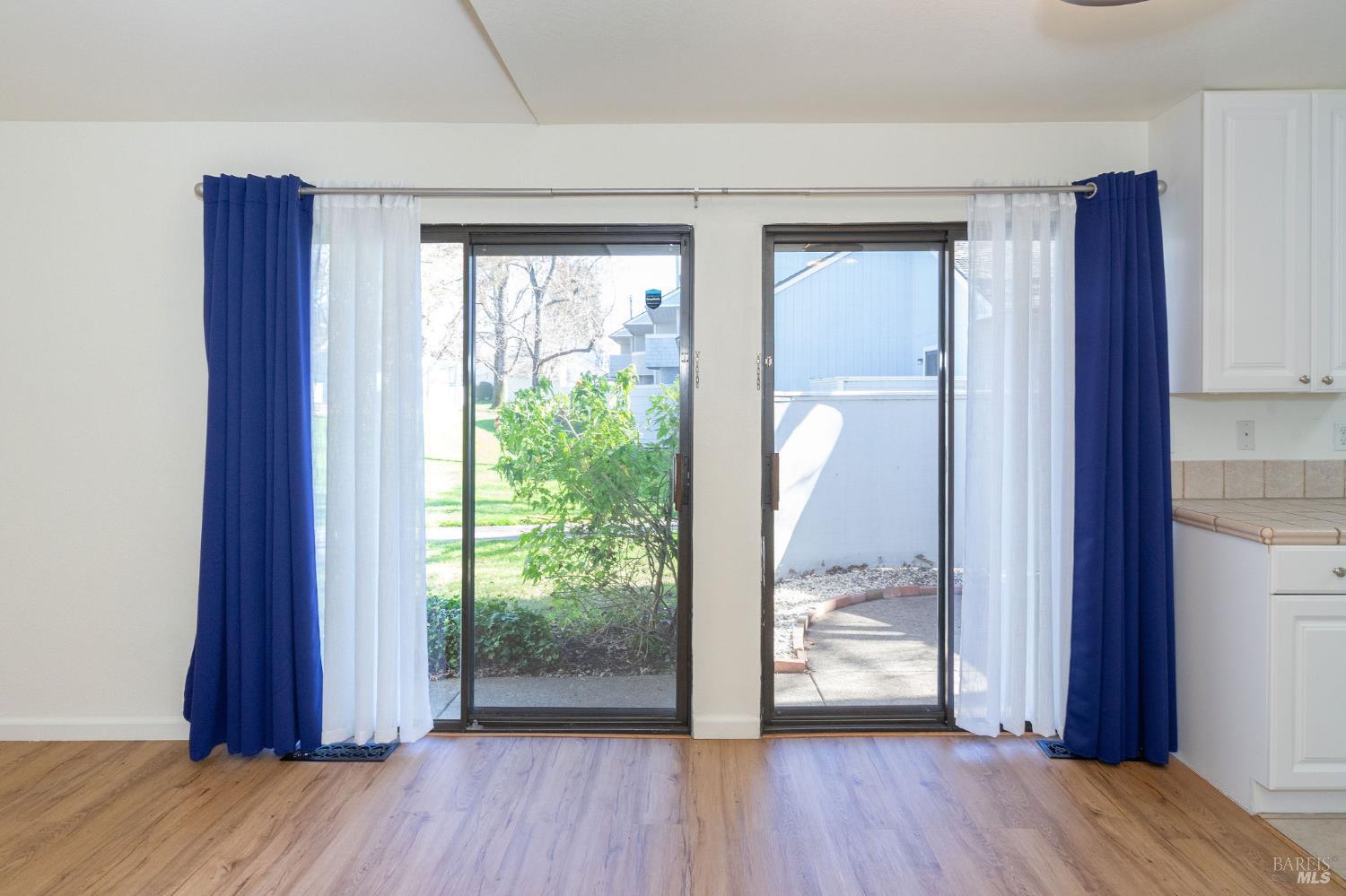 Detail Gallery Image 12 of 34 For 2791 Mcbride Ln #148,  Santa Rosa,  CA 95403 - 2 Beds | 1/1 Baths