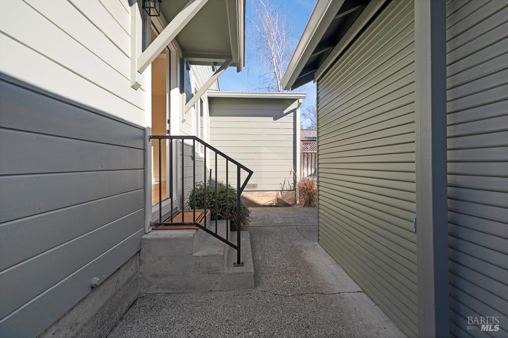 Detail Gallery Image 27 of 28 For 312 Benton St, Santa Rosa,  CA 95401 - 3 Beds | 2 Baths