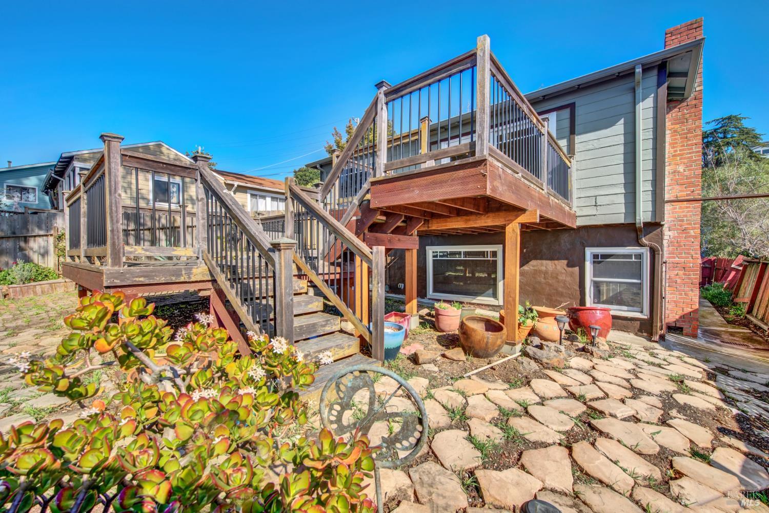 Detail Gallery Image 51 of 65 For 7937 Sunkist Dr, Oakland,  CA 94605 - 4 Beds | 3 Baths