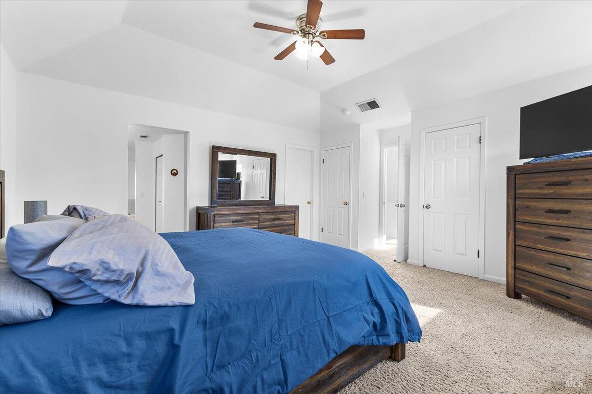 Detail Gallery Image 10 of 31 For 1705 Walnut Creek Dr, Santa Rosa,  CA 95403 - 4 Beds | 3 Baths