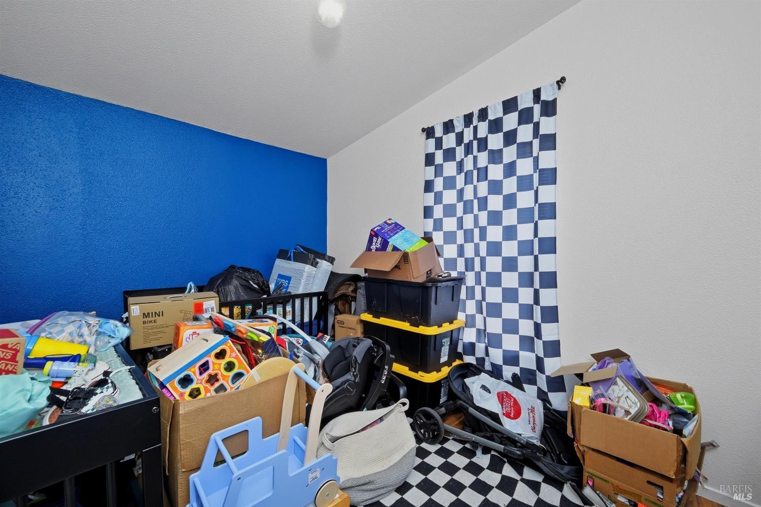 Detail Gallery Image 12 of 20 For 3096 Spring Valley Rd, Clearlake Oaks,  CA 95423 - 4 Beds | 2 Baths