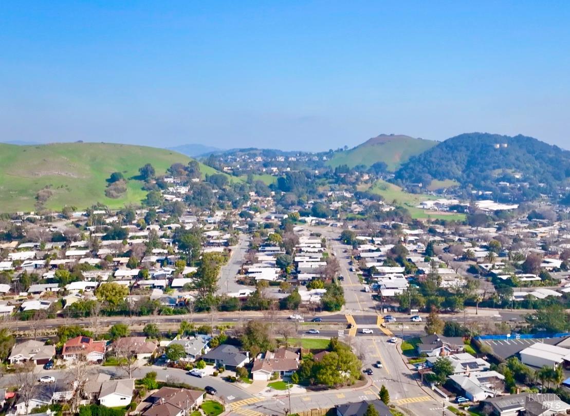 Detail Gallery Image 51 of 51 For 587 Tanbark Ter, San Rafael,  CA 94903 - 3 Beds | 2 Baths