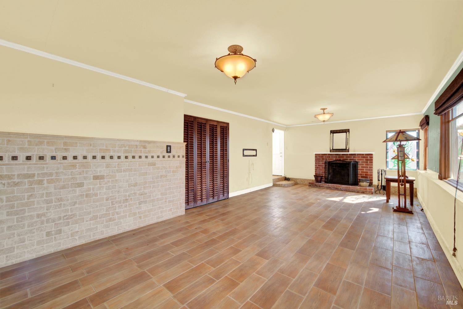 Detail Gallery Image 44 of 65 For 7937 Sunkist Dr, Oakland,  CA 94605 - 4 Beds | 3 Baths