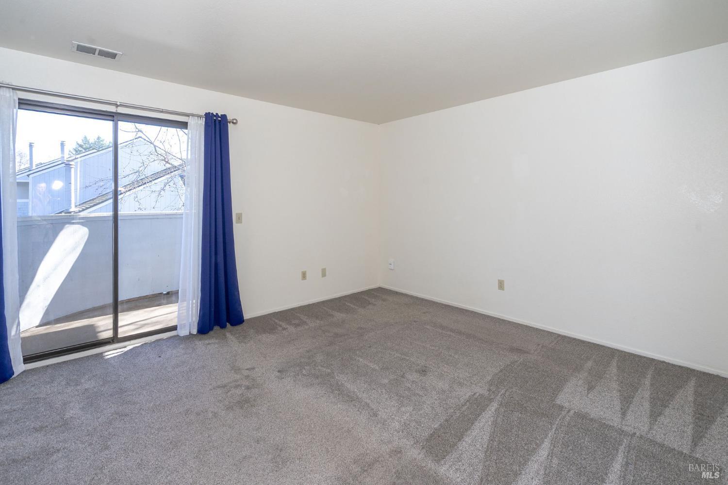 Detail Gallery Image 17 of 34 For 2791 Mcbride Ln #148,  Santa Rosa,  CA 95403 - 2 Beds | 1/1 Baths