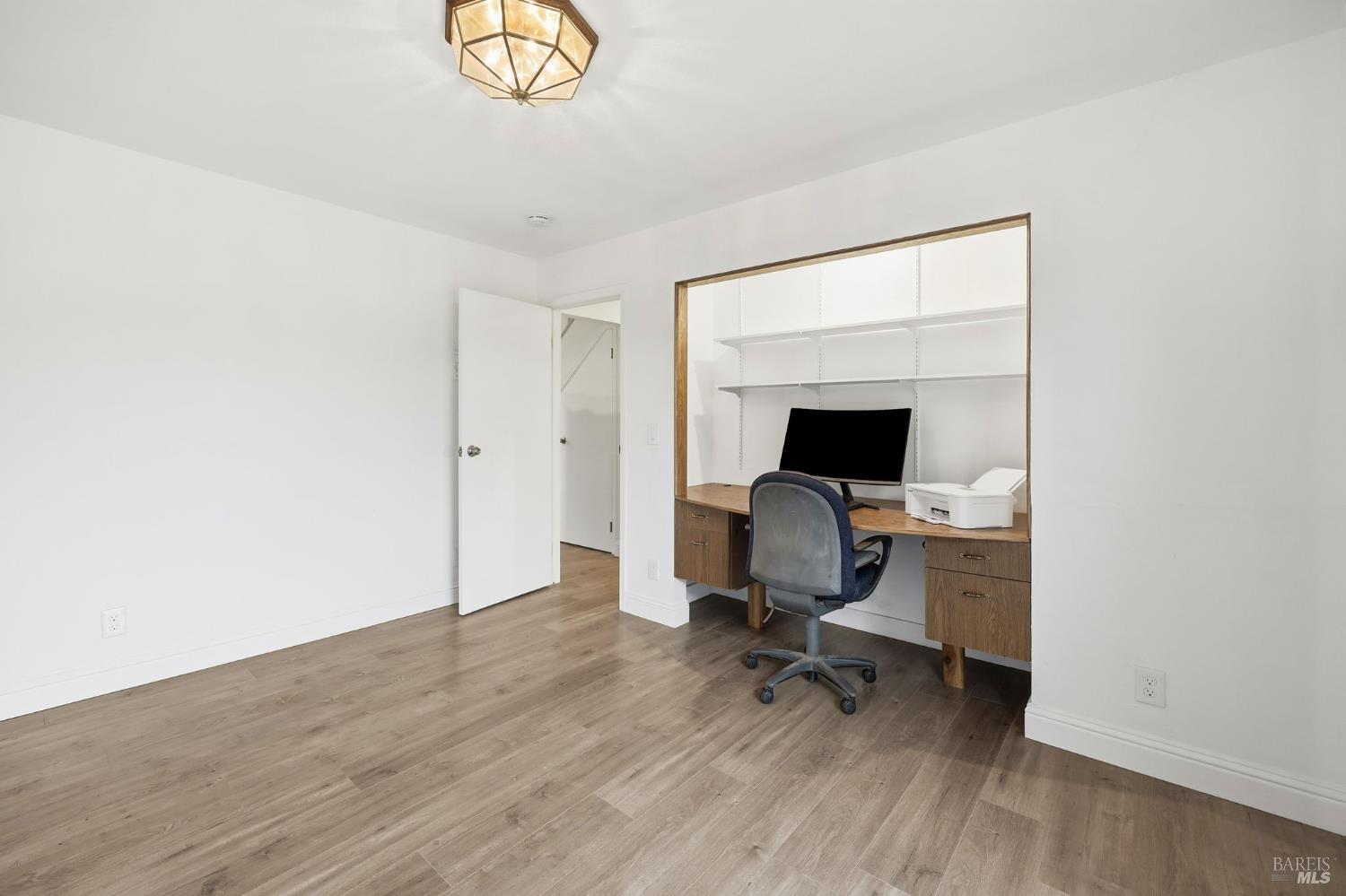 Detail Gallery Image 16 of 53 For 203 Cockrobin Ave, Windsor,  CA 95492 - 4 Beds | 2 Baths