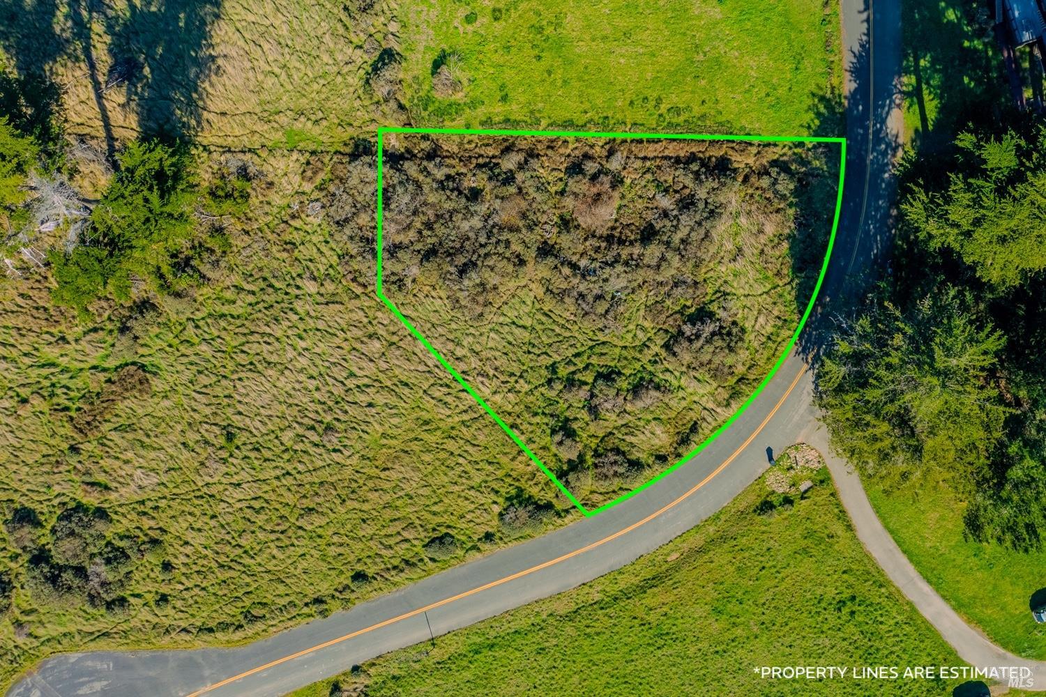 Detail Gallery Image 4 of 14 For 43511 Sea Cypress Dr, Manchester,  CA 95459 - – Beds | – Baths