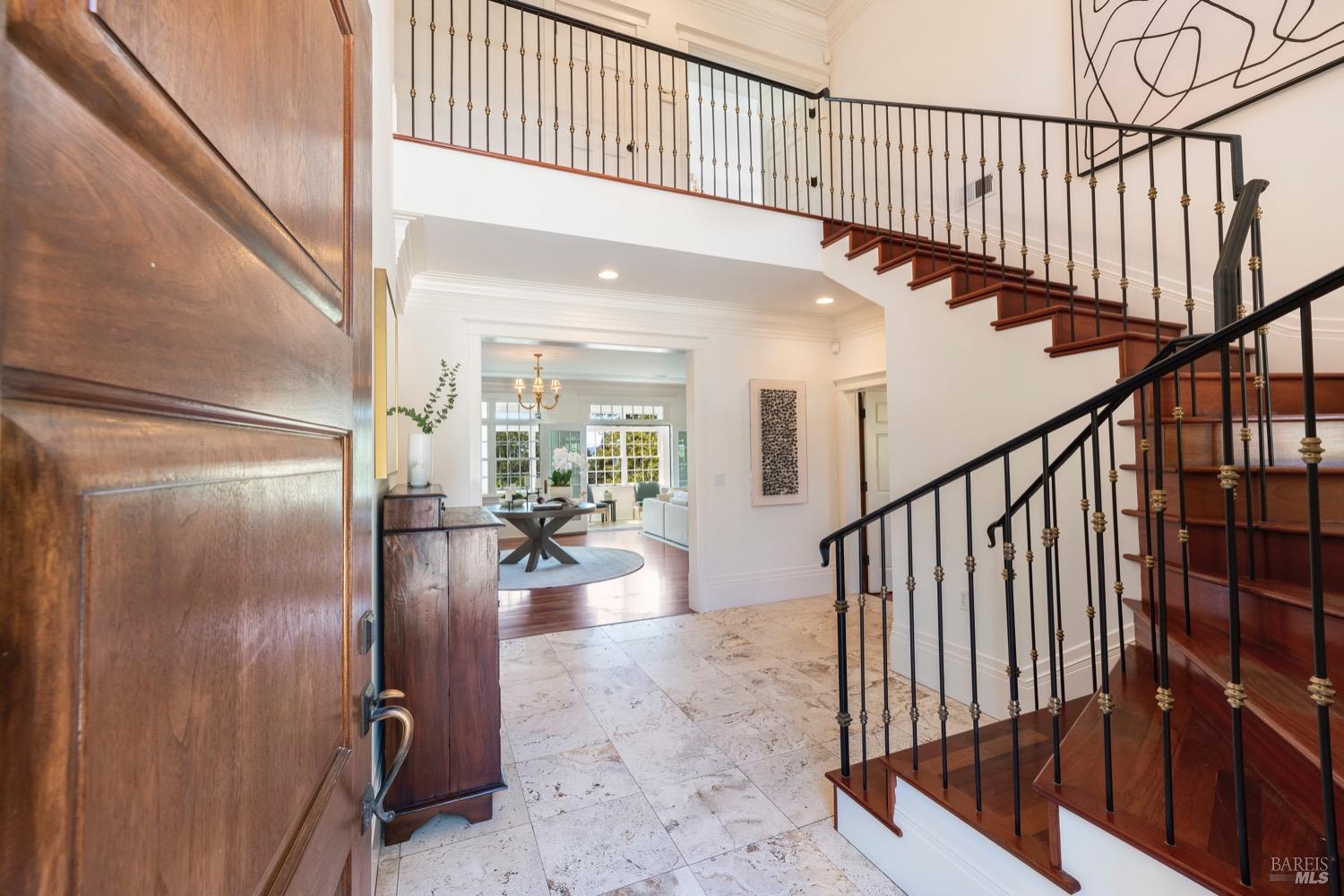 Detail Gallery Image 3 of 44 For 335 Pine Breeze Dr, Angwin,  CA 94508 - 5 Beds | 3/2 Baths