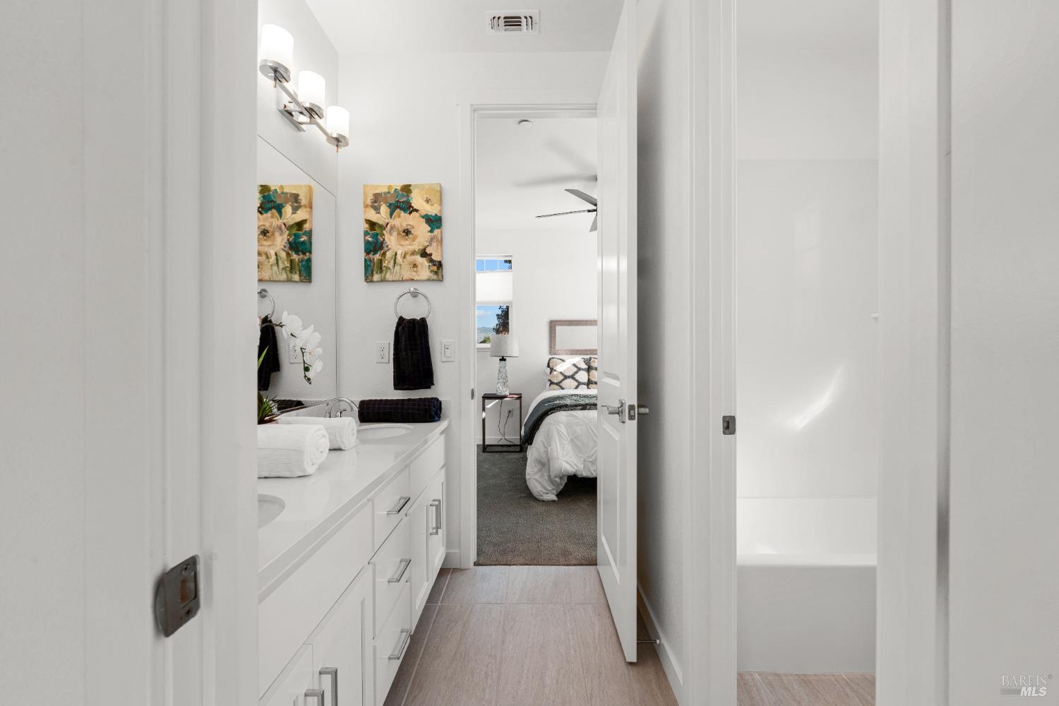 Detail Gallery Image 41 of 56 For 591 Madison St, Petaluma,  CA 94952 - 4 Beds | 3/1 Baths