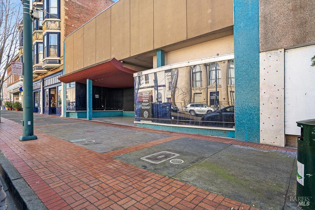 Detail Gallery Image 3 of 30 For 331 Georgia St, Vallejo,  CA 94590 - – Beds | – Baths