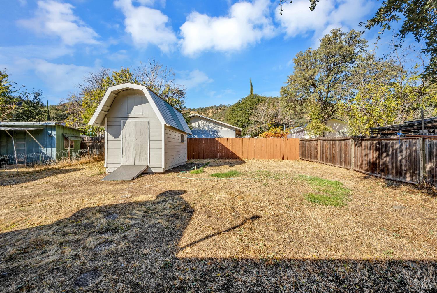 Detail Gallery Image 18 of 20 For 12940 1st St, Clearlake Oaks,  CA 95423 - 2 Beds | 2 Baths