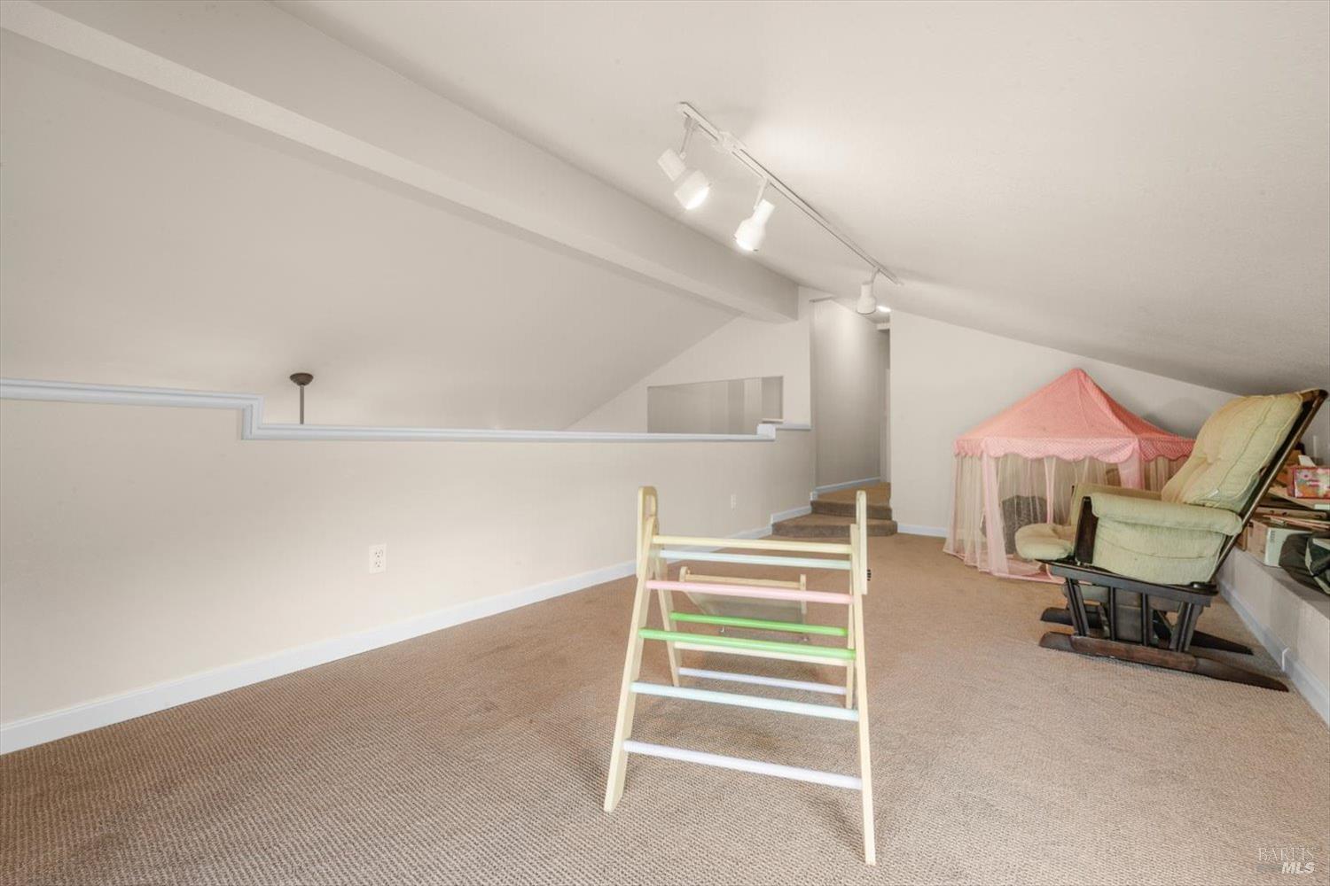 Detail Gallery Image 35 of 66 For 3327 Colonial Ct, Fairfield,  CA 94534 - 4 Beds | 3 Baths