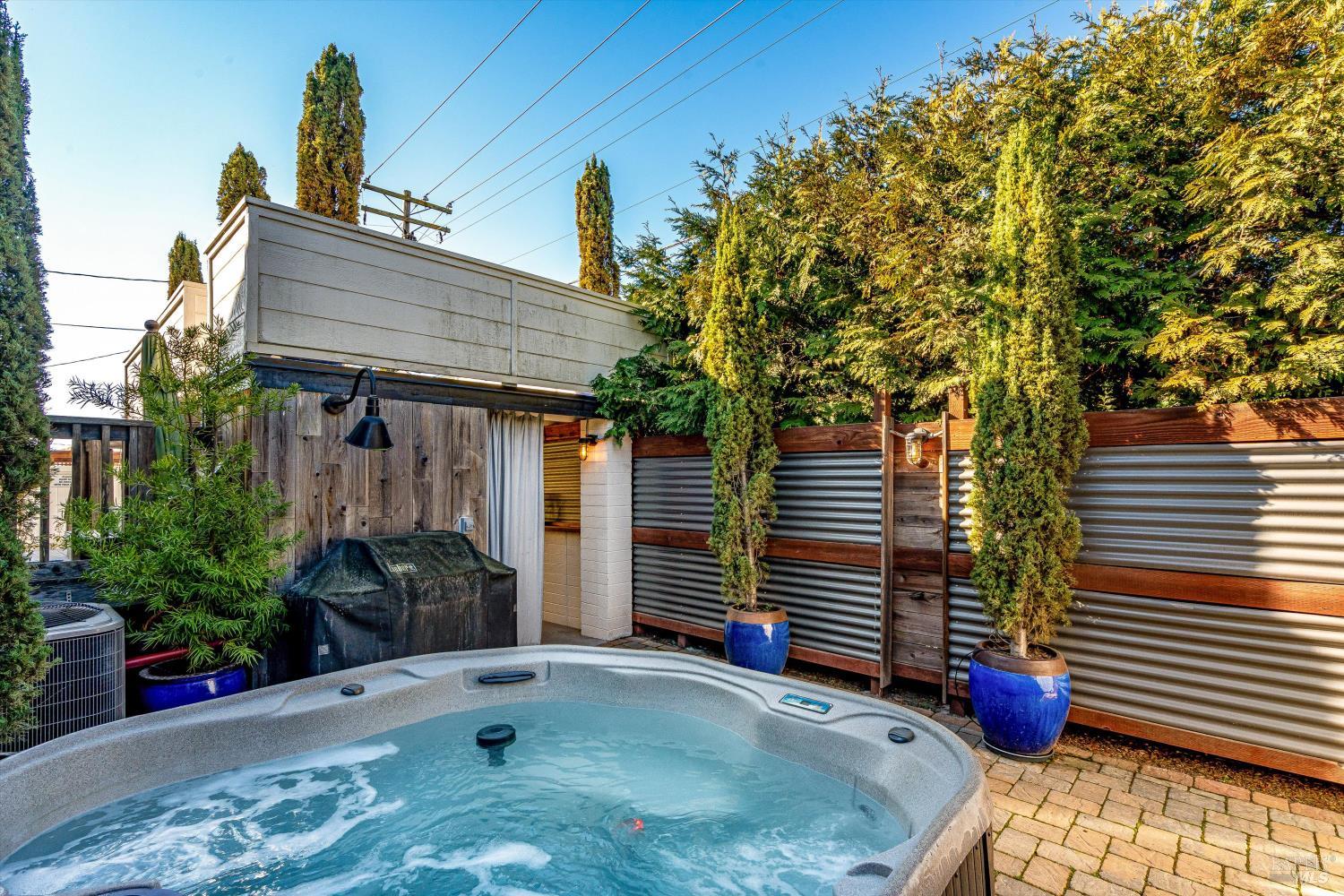 Detail Gallery Image 39 of 45 For 3 Highland Dr, Napa,  CA 94559 - 2 Beds | 1/1 Baths